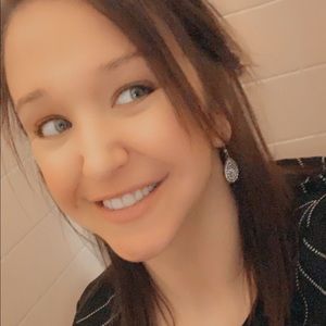 Meet your Posher, Meagan